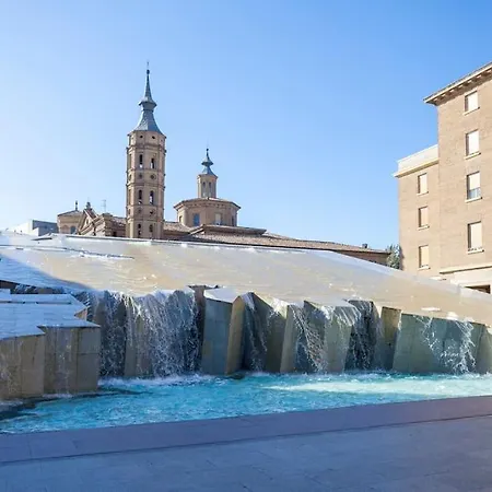 Moderno En Casco Historico + Desayuno! サラゴサ